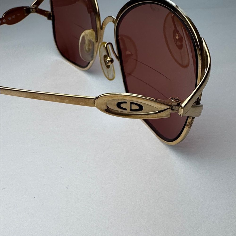 Christian Dior Women’s Gold and Rose 70’s Bifocal Sunglasses - Picture 6 of 7